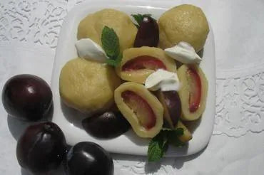 Knedle ze śliwkami 500 g