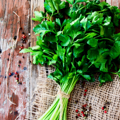 Natka pietruszki pęczek ok. 25 g