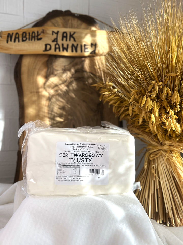 Twaróg tłusty ok 0,70 kg