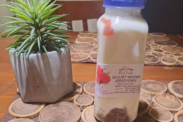 Jogurt krowi jerseyowy malinowy 250 ml