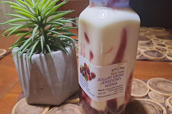 Jogurt krowi jerseyowy wiśniowy 250 ml