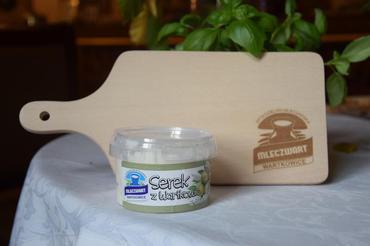 Serek z Wartkowic z oliwkami 200 g