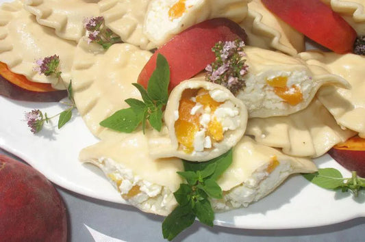 Pierogi z serem i brzoskwiniami 400 g