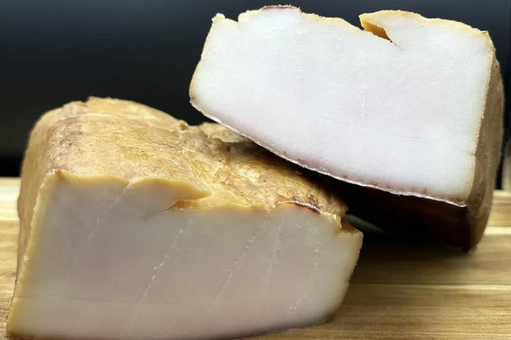 Słonina wędzona dojrzewająca ze Świń Iberyjskich 500 g